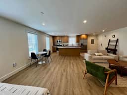 Apt 201 · Hudson Valley Luxury Apartment! - Image 3